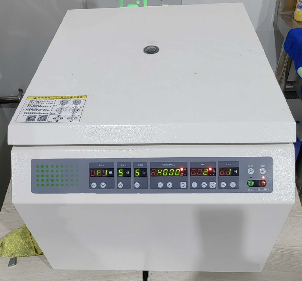 陶瓷劈刀：清洗機(jī)配套的離心甩干機(jī)